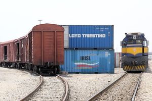 ظرفیت جا به جایی 5.5 میلیون تن کالا از طریق خطوط ریلی بندر شهید رجایی 