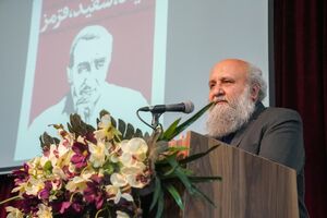هنرانقلاب را باید از زاویه دیگری نگاه کرد