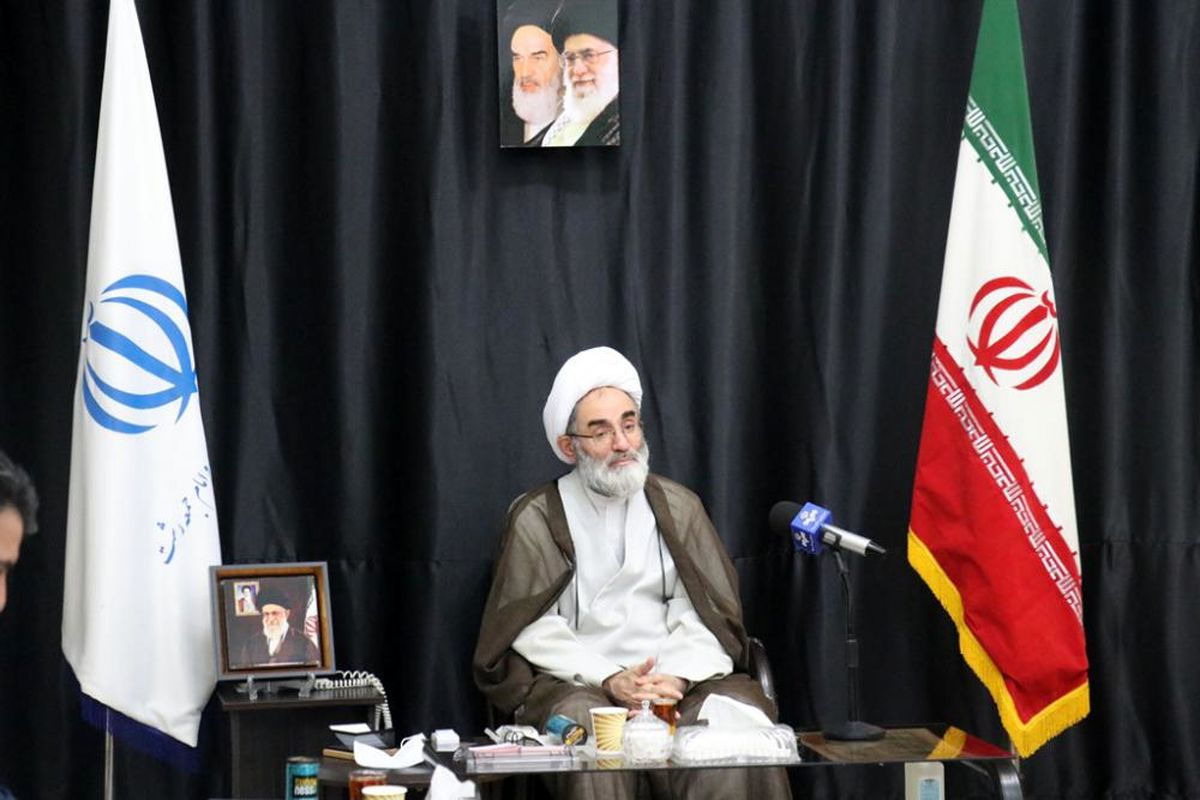 امام جمعه رشت