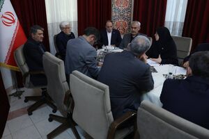 عارف بر باز تعریف سازوکارهای همکاری ایران و چین تاکید کرد