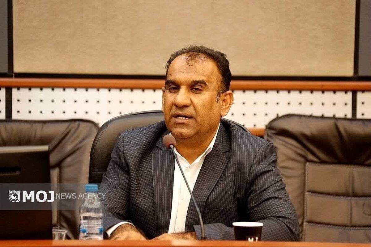 احمدی رئیس مرکز بهداشت کیش