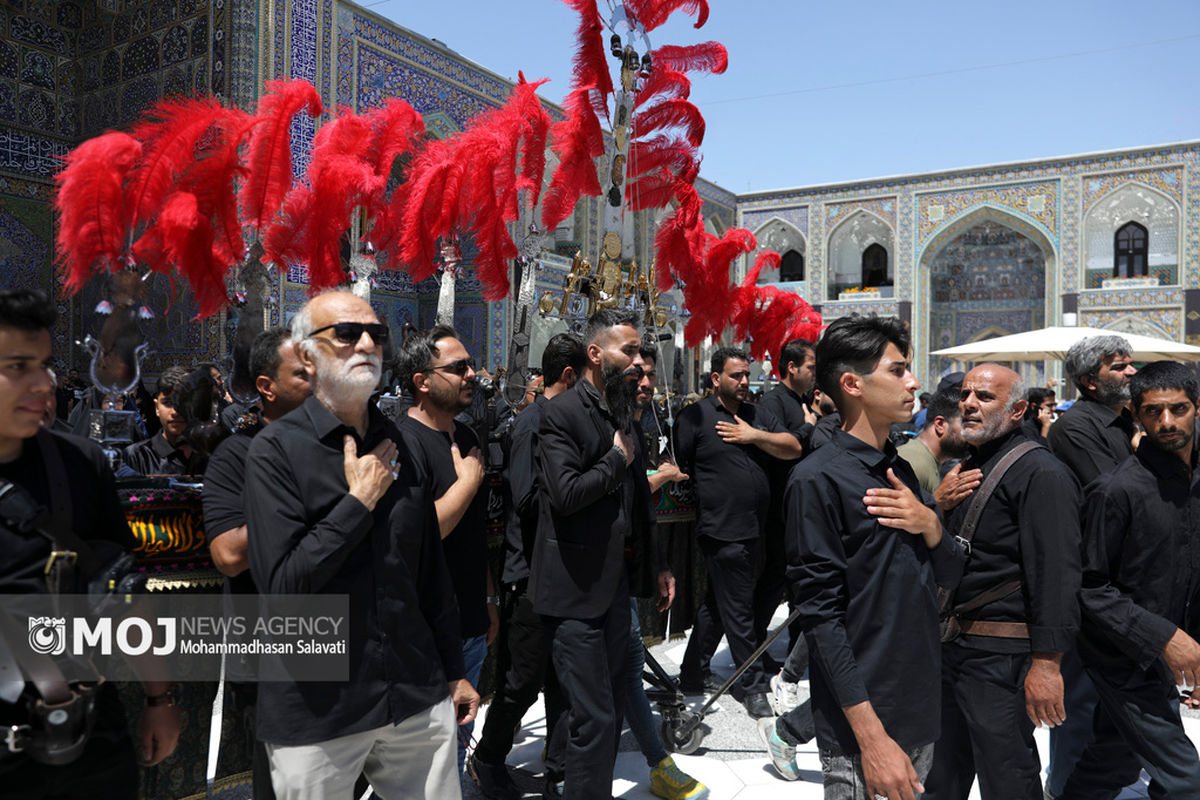 عزاداری عاشورای حسینی - حرم امام رضا (ع)