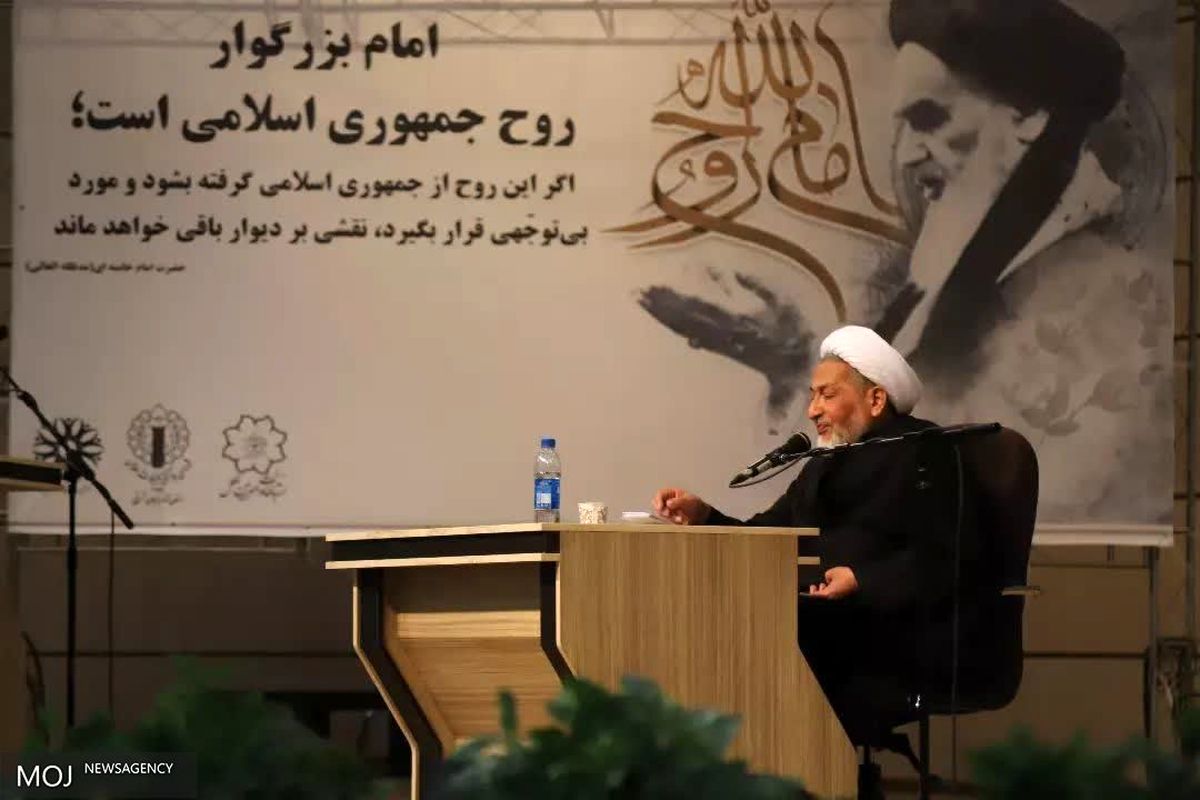 مراسم یادبود ارتحال امام تبریز