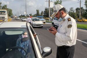 جریمه بیش از ۵۰ هزار راننده خودرو به علت استفاده از تلفن همراه هنگام رانندگی