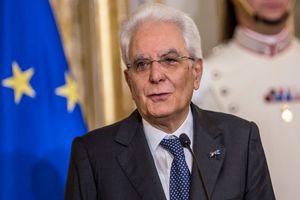 انحلال پارلمان و برگزاری انتخابات زودهنگام