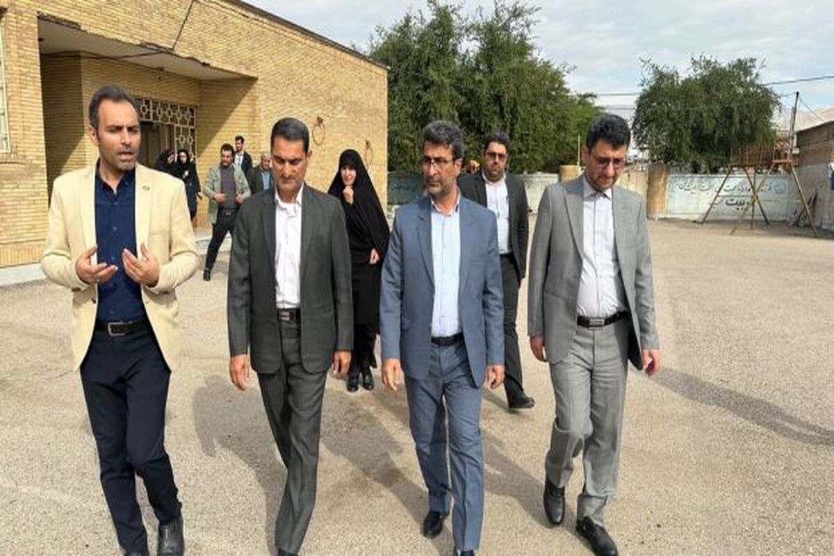 آموزش