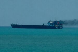 حادثه امنیتی در تنگه هرمز دو مجروح برجای گذاشت
