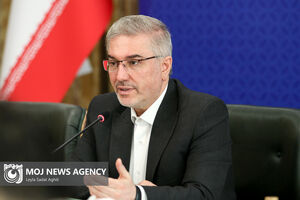 حقوق کارمندان از فروردین ۲۰ درصد افزایش یافت