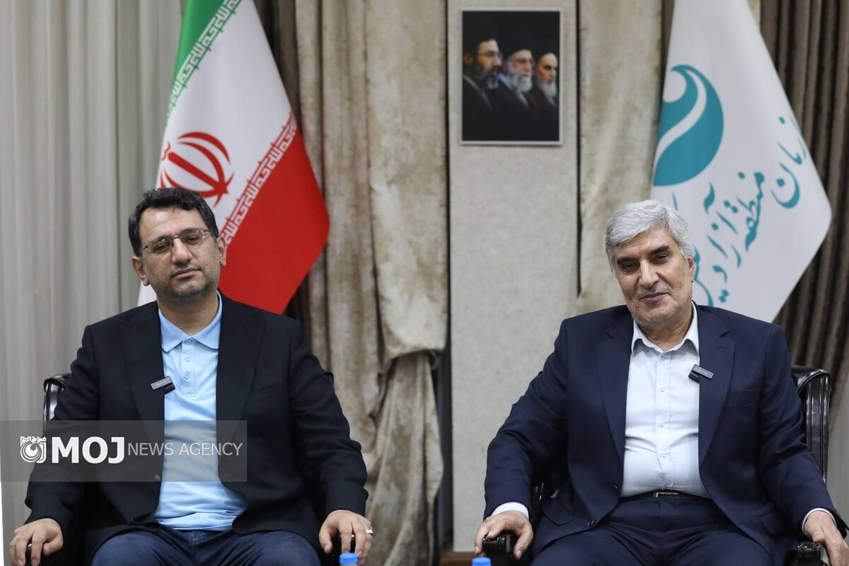 سفر نوری دستیار. رئیس جمهور به کیش