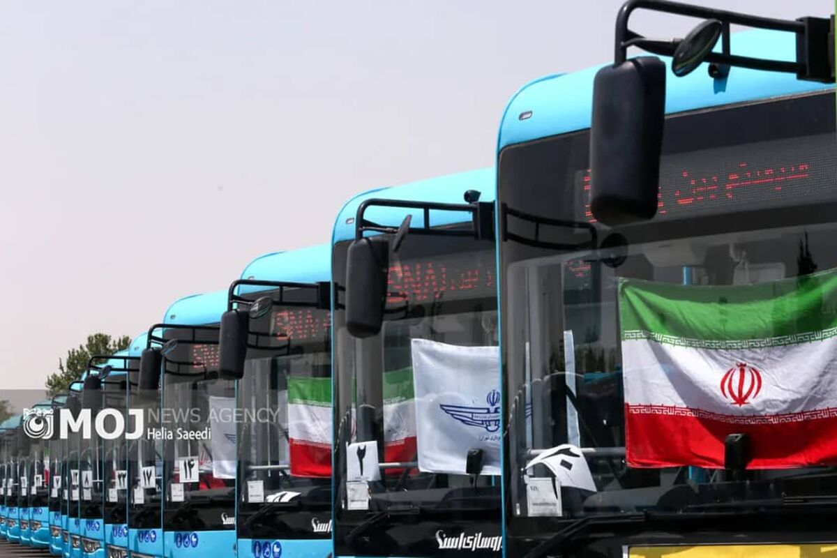 اتوبوس برای انتقال زائران اربعین