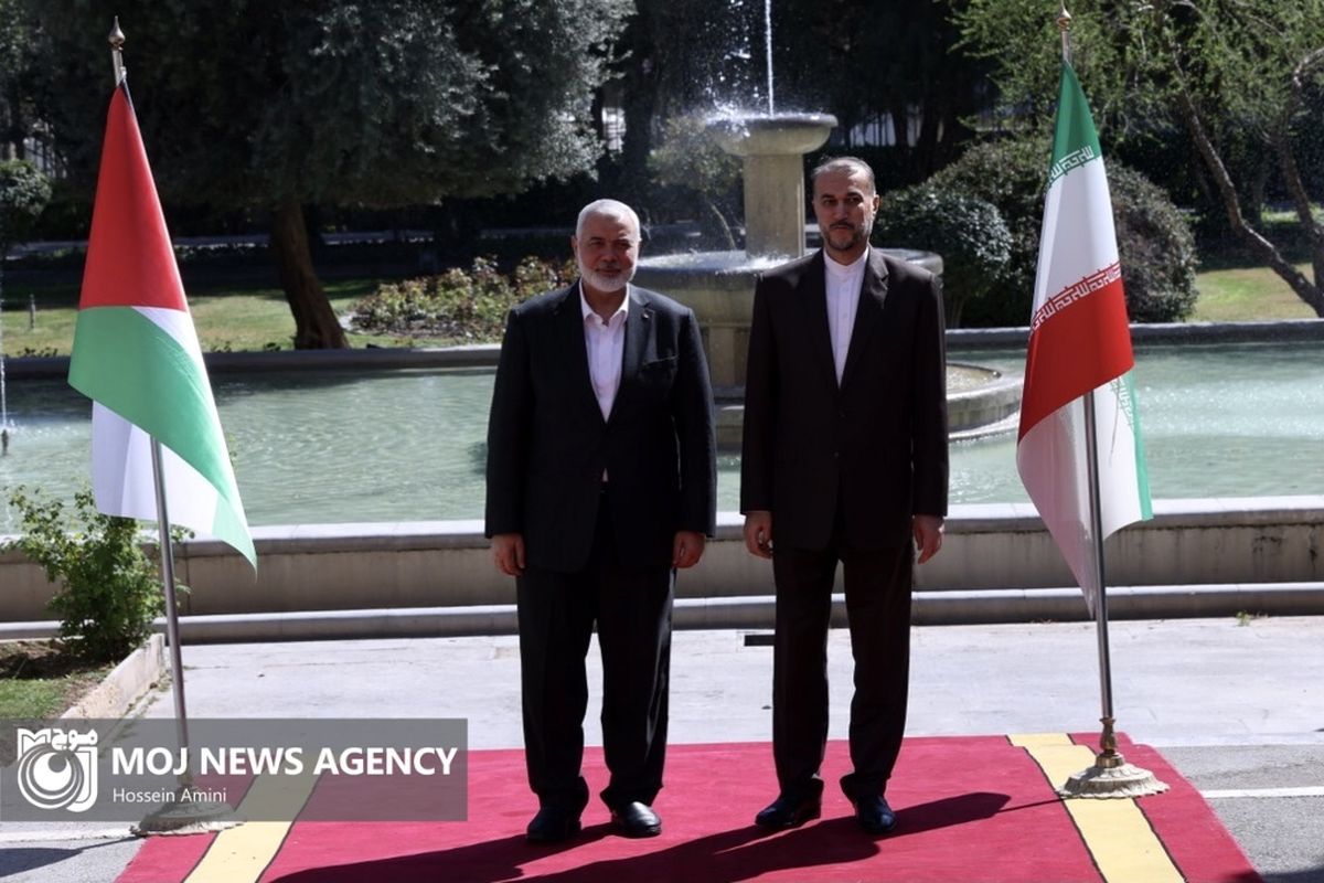 دیدار  وزیر امور خارجه با اسماعیل هنیه