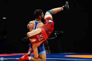 قهرمانی رقابت های کشتی آزاد جوانان ایران به لرستان رسید