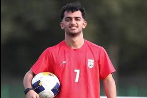 پرداخت ۱۵ میلیاردی پرسپولیس برای فخریان تأیید شد