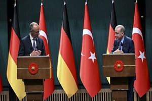 اردوغان و مرتس با یکدیگر گفتگو کردند
