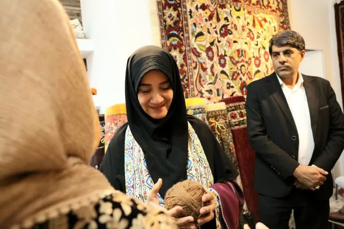 نمایشگاه ملی صنایع دستی 