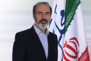 آخوندی کارهای متنوعی درحوزه کاری خودانجام داده