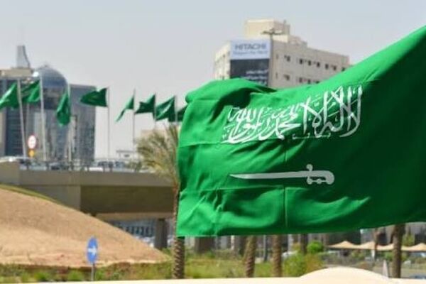 عربستان بر لزوم کاهش تنش با ایران از طریق گفتگو تاکید کرد