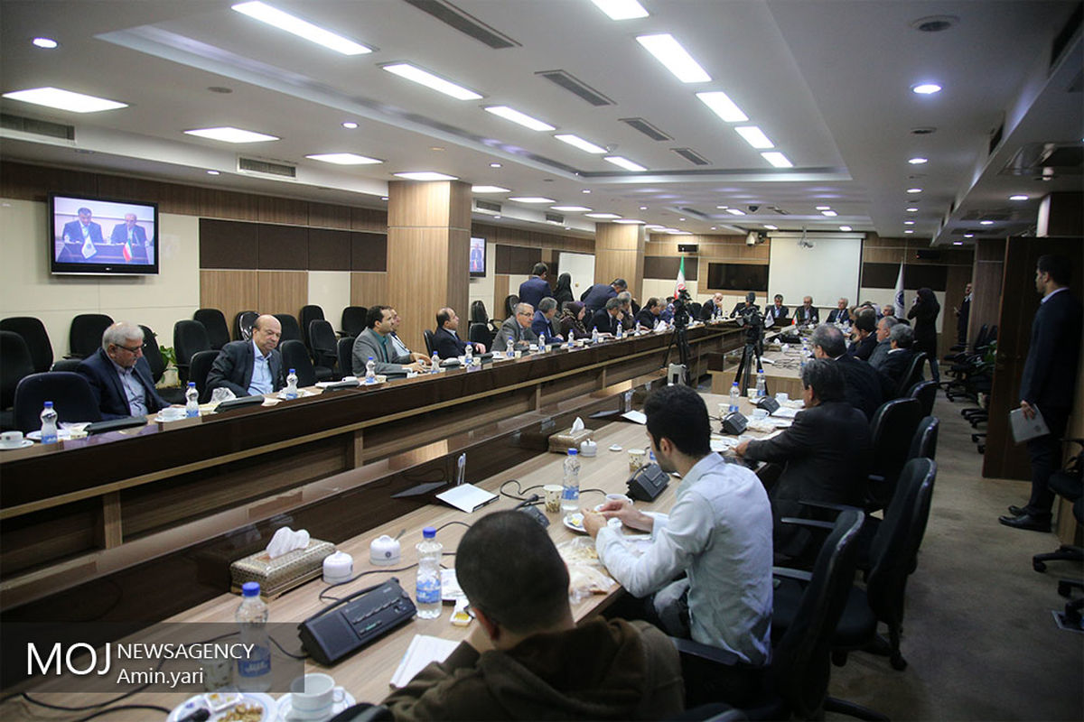 نشست وزیر پیشنهادی راه و شهر سازی با اعضای اتاق بازرگانی ایران