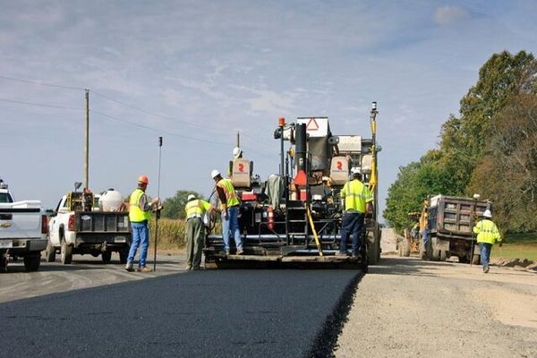 ساز و کار قیر رایگان برای آسفالت معابر روستایی ابلاغ شد