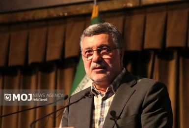 وزیر بهداشت درباره بازسازی بیمارستان آسیب‌دیده از جنگ در بوشهر توضیح داد