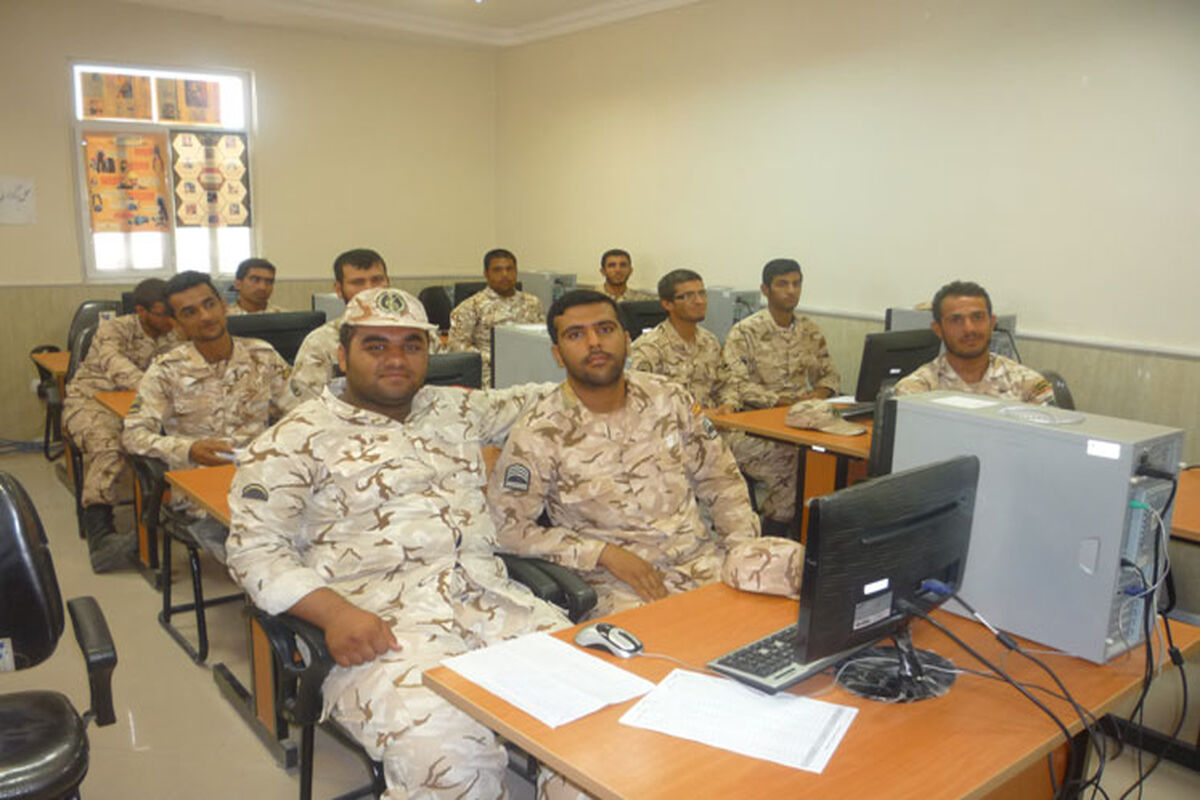 سرباز مربی