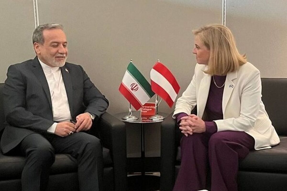 ایران و اتریش