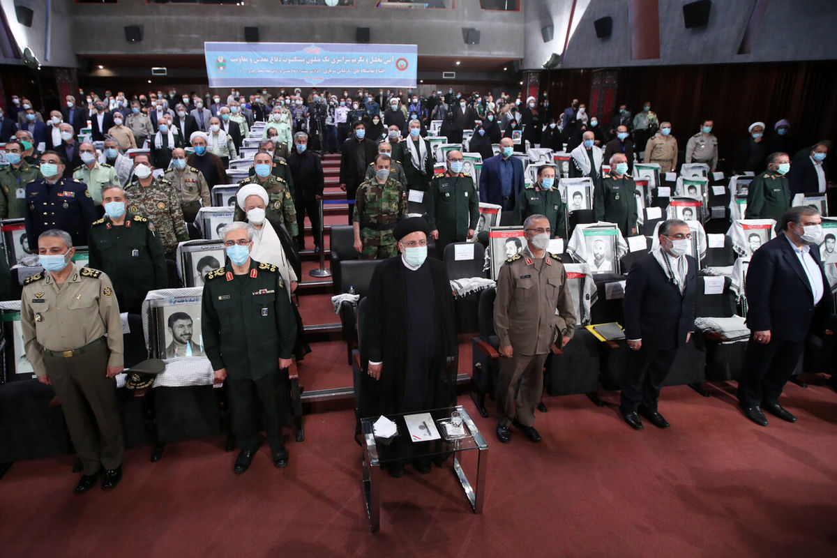  آیین تجلیل و تکریم از پیشکسوتان دفاع مقدس