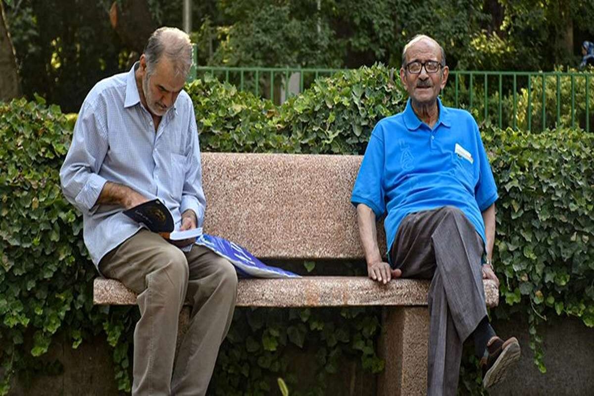 معلمان بازنشسته