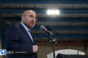 بنیان این انقلاب مردم هستند