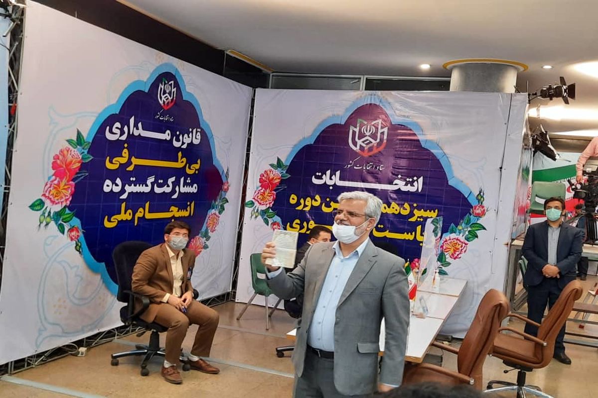 محمودصادقی