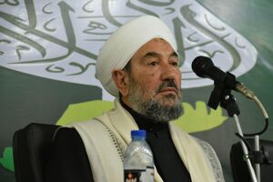 مسلمانان دارای قبله، خدا و کتاب واحد هستند
