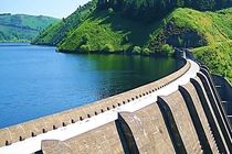 تأیید مقاومت سازه پل زیرقوسی سد گِلِوَرد