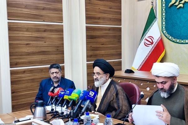 برنامه‌های دهه امامت و ولایت باید متناسب با شرایط زمان طراحی شود