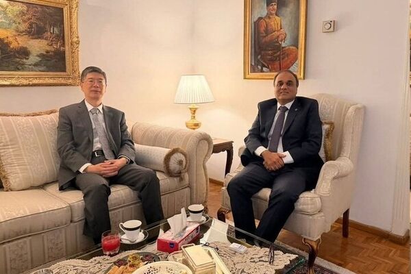 سفیران چین و پاکستان در تهران رایزنی کردند