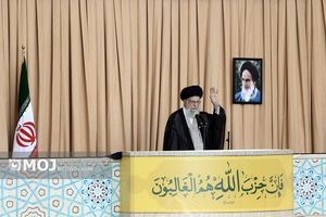 اقامه نماز جمعه تهران به امامت رهبر انقلاب و بزرگداشت شهید «سید حسن نصرالله»