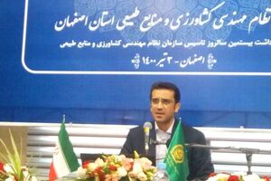 استان اصفهان در احداث سازه‌های فنی و استاندارد گلخانه‌ای پیشرو است