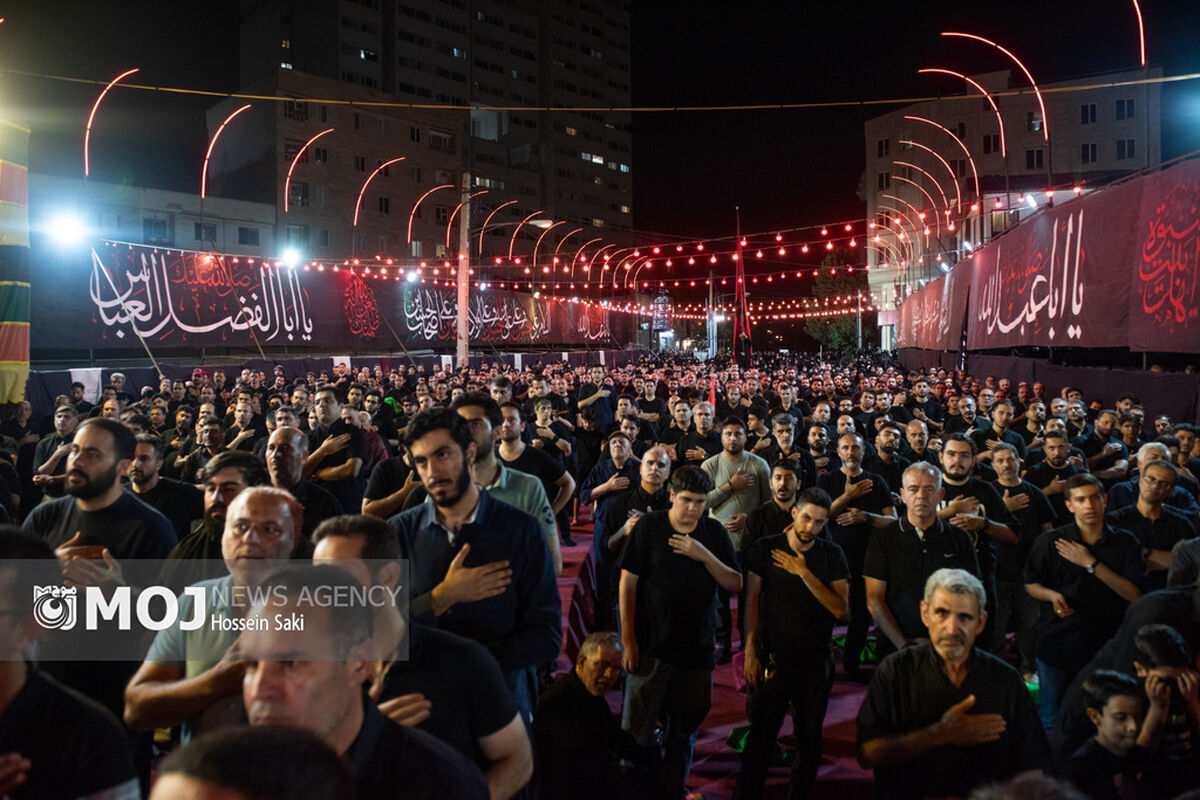 عزاداری شب هشتم دهه اول محرم در هیات ریحانه الحسین(س)
