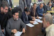 میز خدمت قضایی در زندان مرکزی شیراز؛ آزادی ۳۰ زندانی و اعطای مرخصی به ۱۰۰ نفر