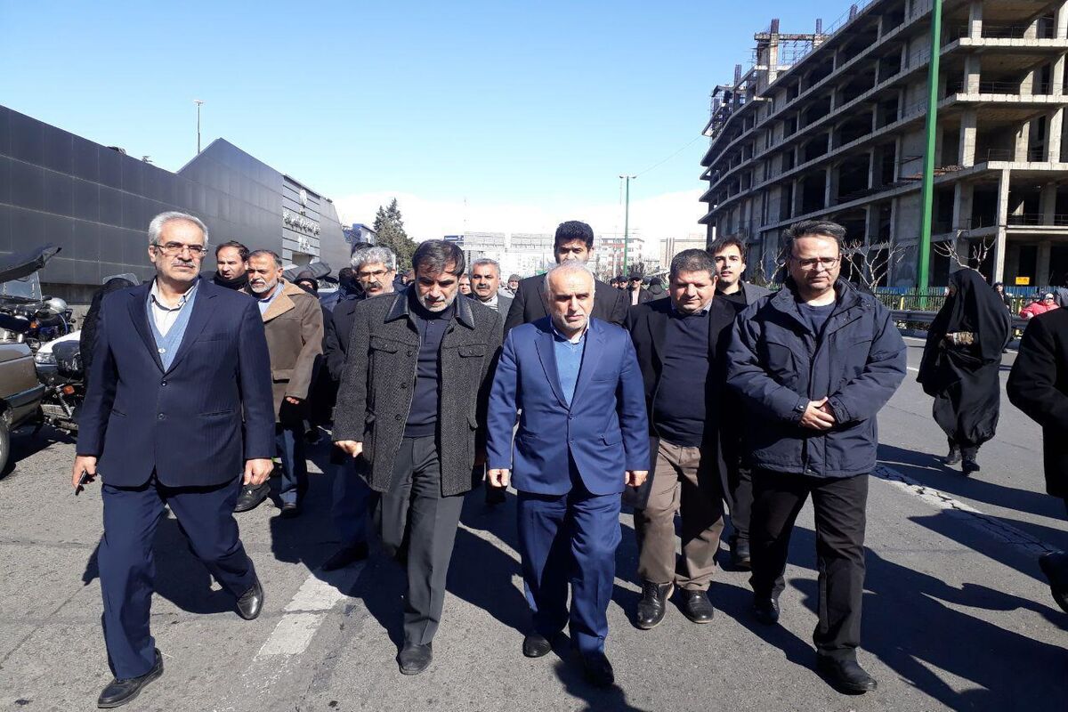 دژپسند در راهپیمایی