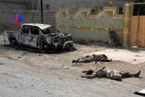 انهدام 2 خودروی بمب گذاری شده داعش در عراق