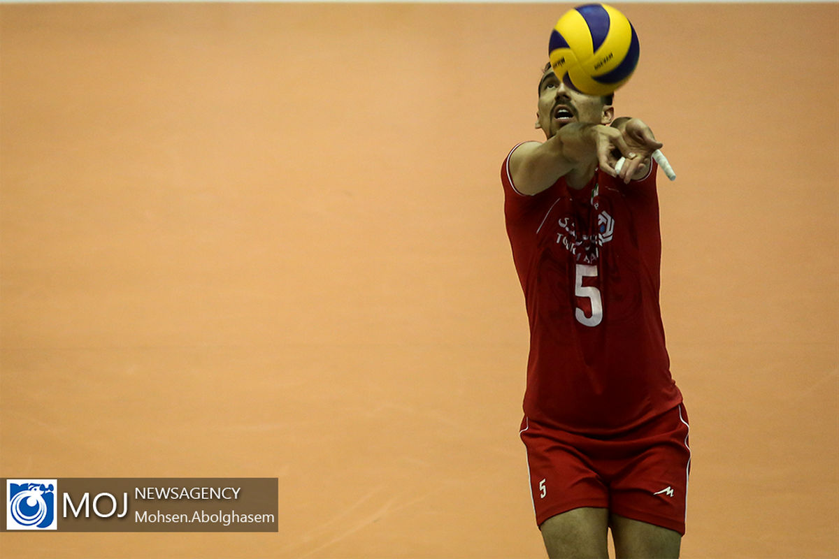 دیدار تیم های ملی والیبال ایران و کره جنوبی