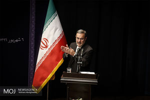 برای پرداخت پاداش بازنشستگان سال 96 مشکلی وجود ندارد