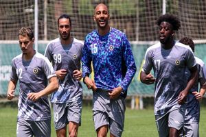 ۴ بازیکن خارجی در لیست خروجی کارترون