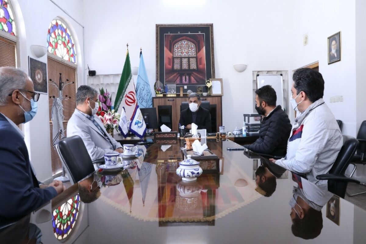 آخوندی