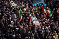 وداع با ۱۸ شهید حادثه حمله به دادگستری لارستان
