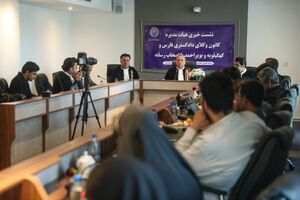 تبیین رسالت اجتماعی و مطالبه استقلال صنفی در نشست خبری رئیس کانون وکلای فارس به مناسبت روز خبرنگار