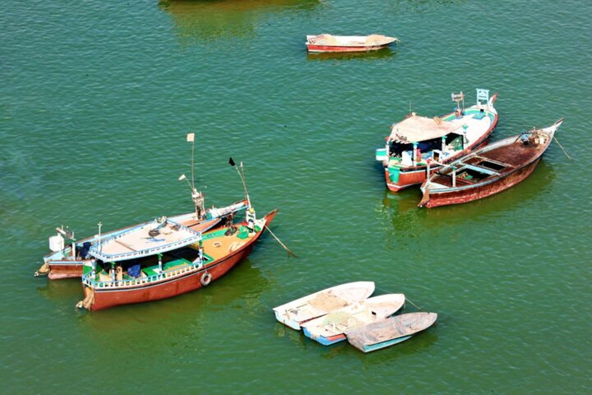 قایق صیادی در هرمزگان