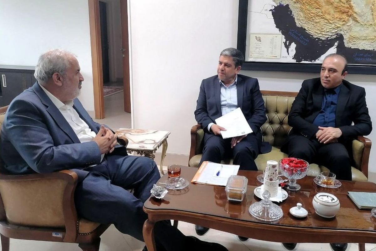 دیدار استاندار اردبیل با وزیر نیرو