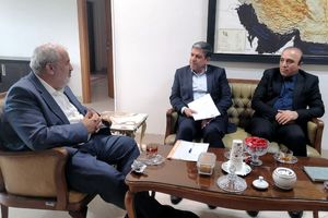 پیگیری پروژه‌های زیرساختی آب، برق و انرژی‌های تجدیدپذیر در دیدار استاندار اردبیل با وزیر نیرو