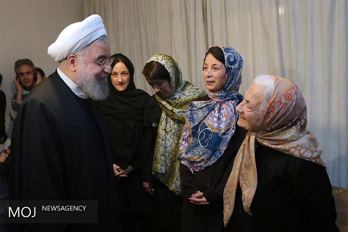 دیدار رییس جمهوری با خانواده شهیدان